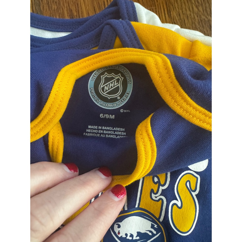 Buffalo Sabres NHL Onsie 3-Pack Set 6-9M NWT‎ - Picture 5 of 6